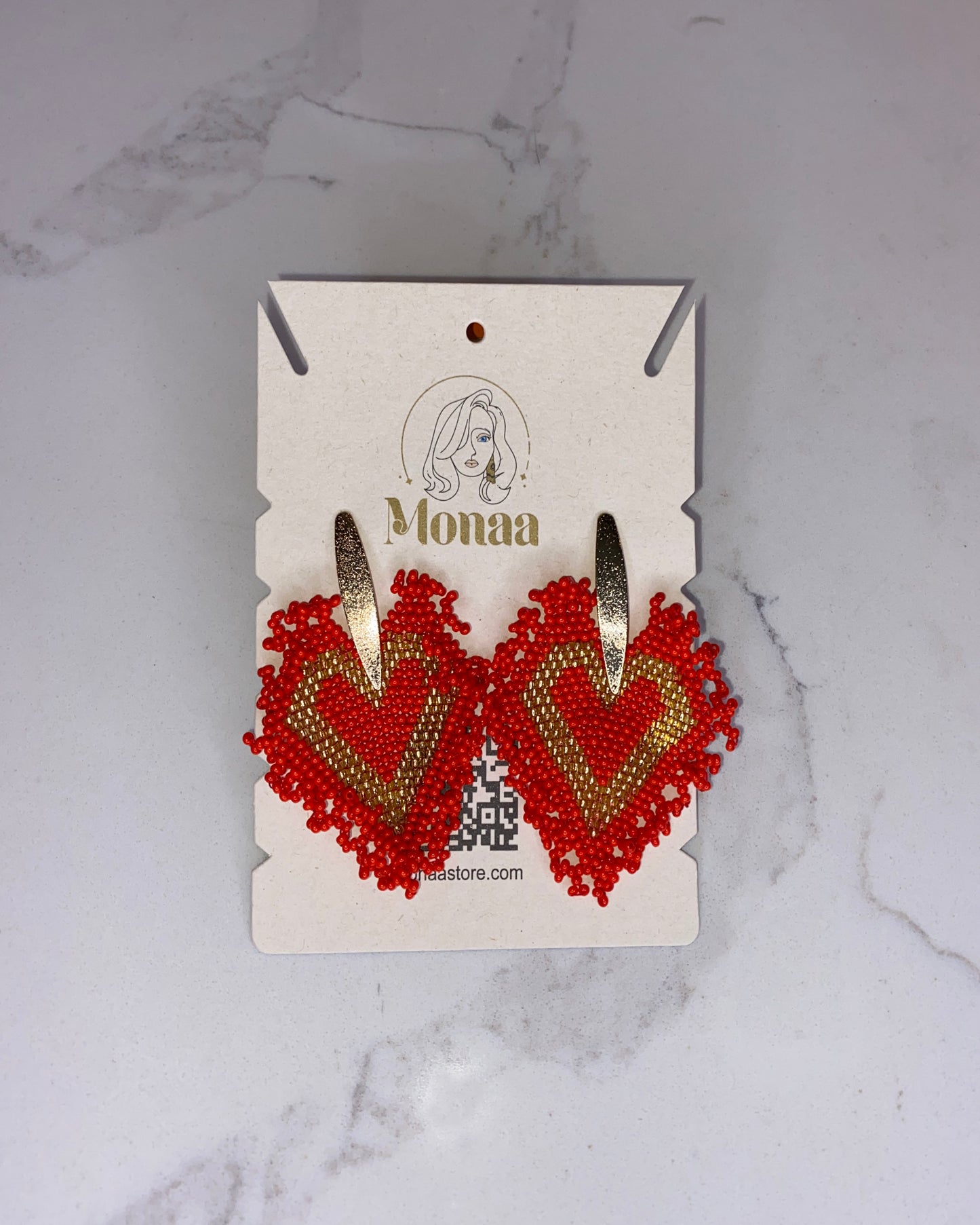 Heartfelt Glamour: Embrace Elegance with Heart-Shaped Earrings.